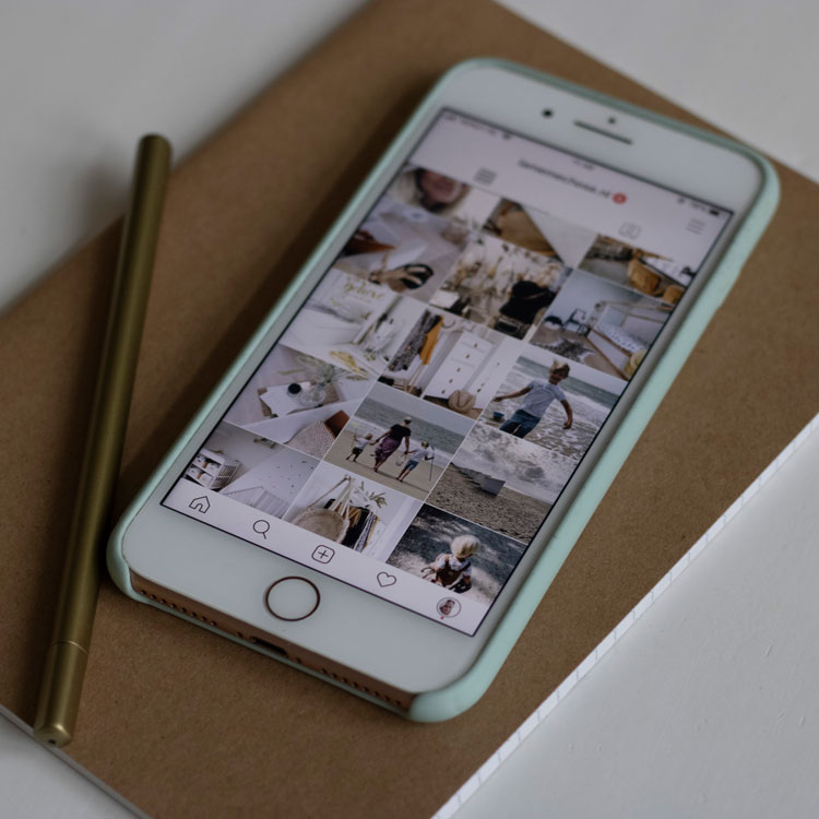 Instagram scan - smartphone
